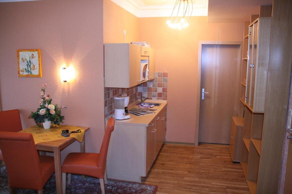 Albertus Paris Aparthotel Hamburgo Quarto foto